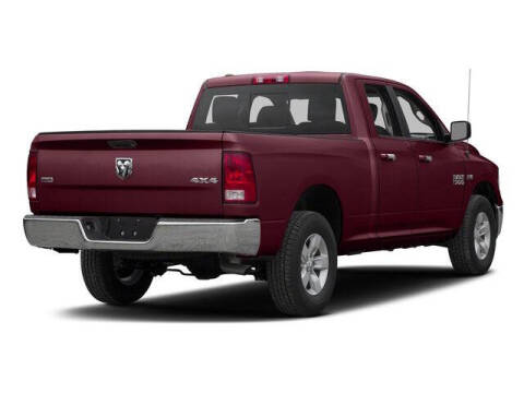 2016 RAM 1500 SLT