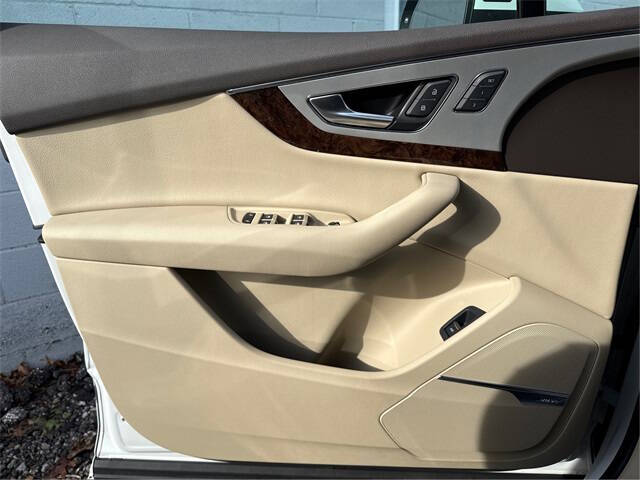 2018 Audi Q7 2.0T quattro Premium Plus