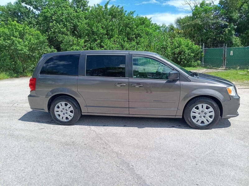 2015 Dodge Grand Caravan SE