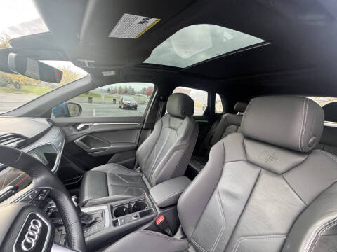 2020 Audi Q3 quattro S line Prestige 45 TFSI