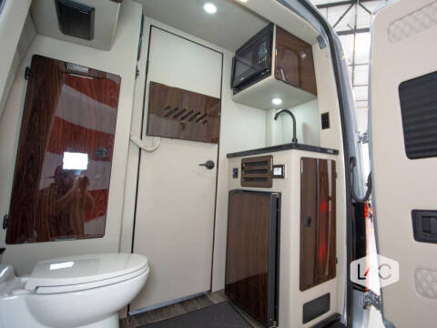 2025 Mercedes-Benz Sprinter 2500