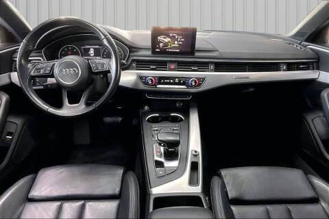 2017 Audi A4 2.0T quattro Premium Plus