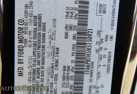 2022 Ford Mustang EcoBoost