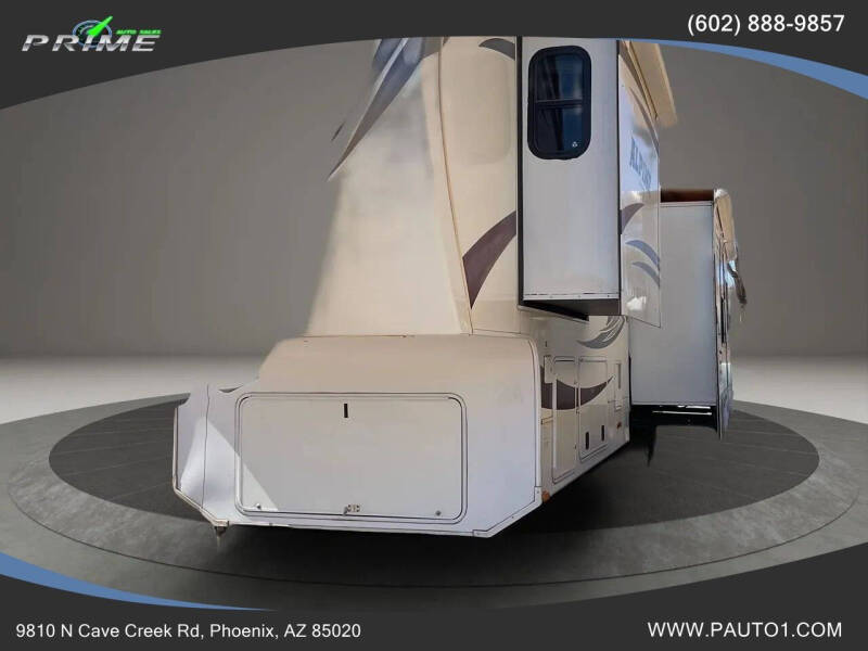2013 Keystone RV Alpine Fifth Wheel