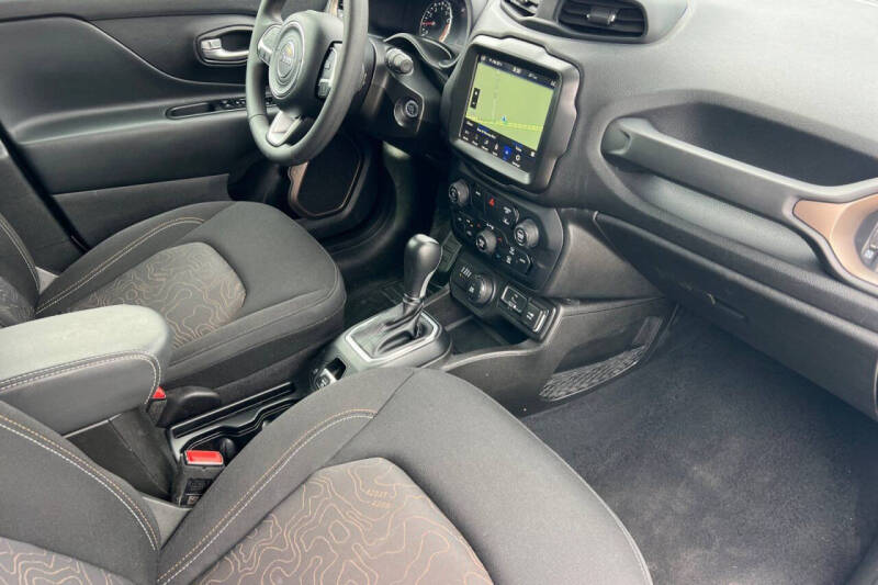 2023 Jeep Renegade Latitude