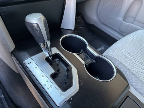 2013 Toyota Camry LE