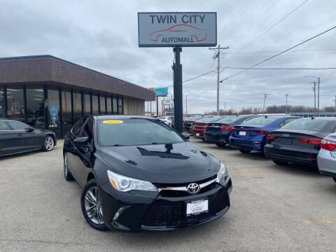 2016 Toyota Camry for sale at TWIN CITY AUTO MALL in Bloomington IL