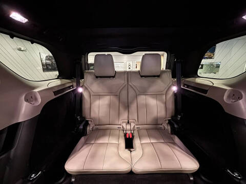 2017 Land Rover Discovery SE