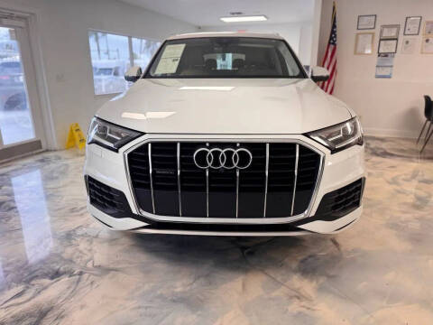 2021 Audi Q7 quattro Premium Plus 55 TFSI