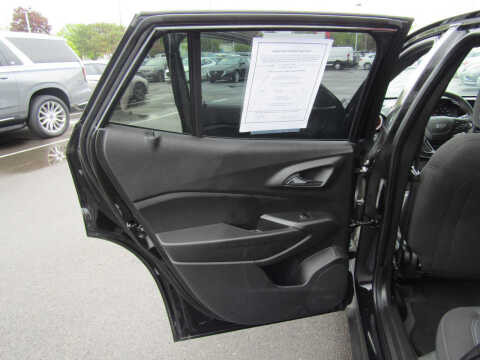2025 Chevrolet Trax RS