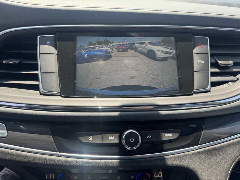 2018 Buick Enclave Essence