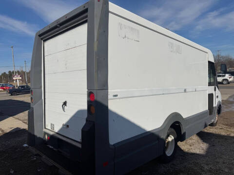 2013 Isuzu NPR
