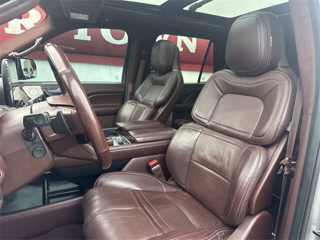 2020 Lincoln Navigator Black Label