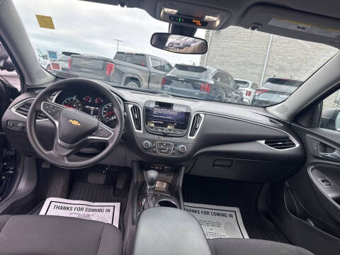 2022 Chevrolet Malibu LS