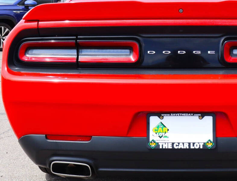 2018 Dodge Challenger SXT