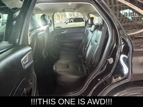 2022 Ford Edge Titanium