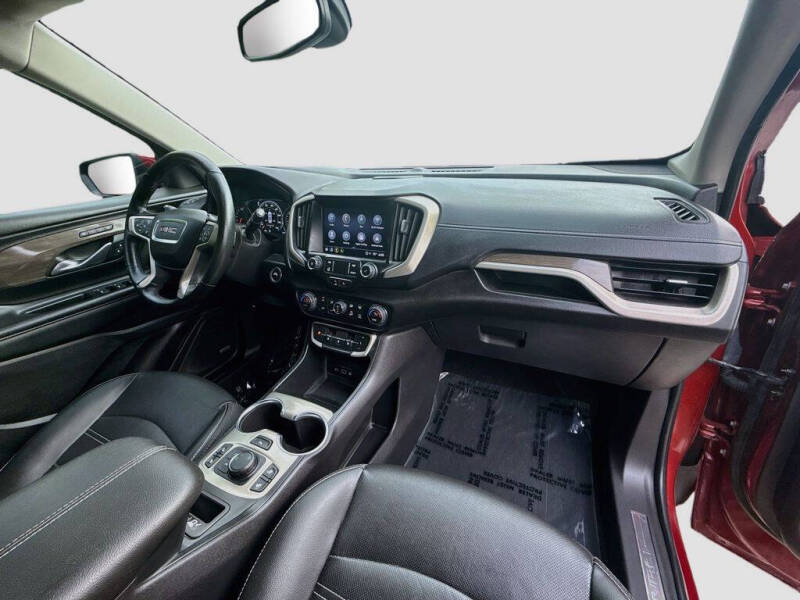 2024 GMC Terrain Denali