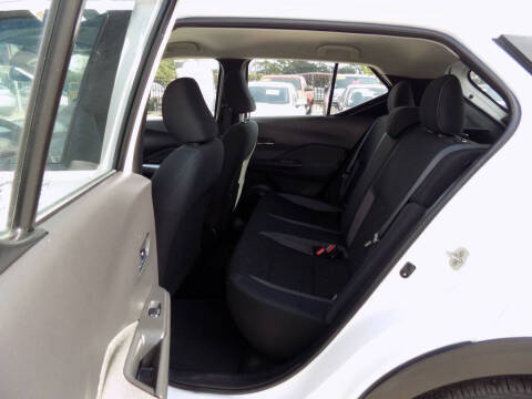 2020 Nissan Kicks SV