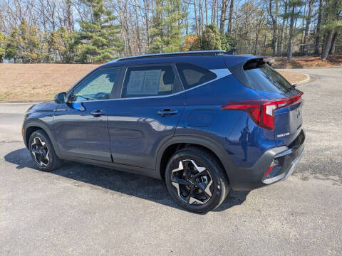 2025 Kia Seltos EX