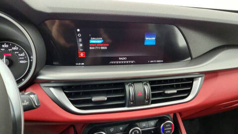 2019 Alfa Romeo Stelvio Ti Sport