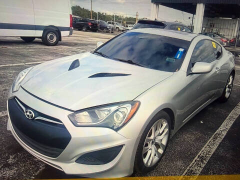 2013 Hyundai Genesis Coupe 2.0T Premium