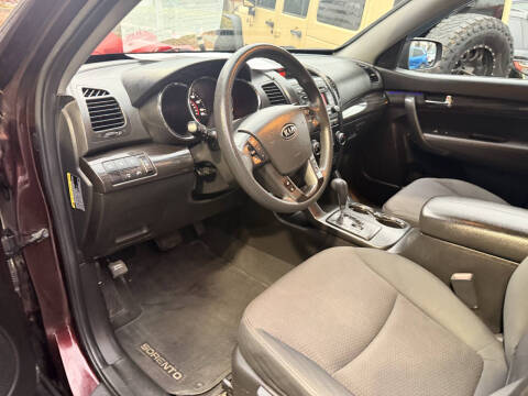 2011 Kia Sorento LX
