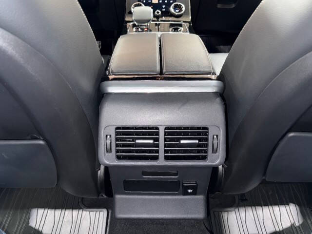 2021 Land Rover Range Rover Velar P250 R-Dynamic S