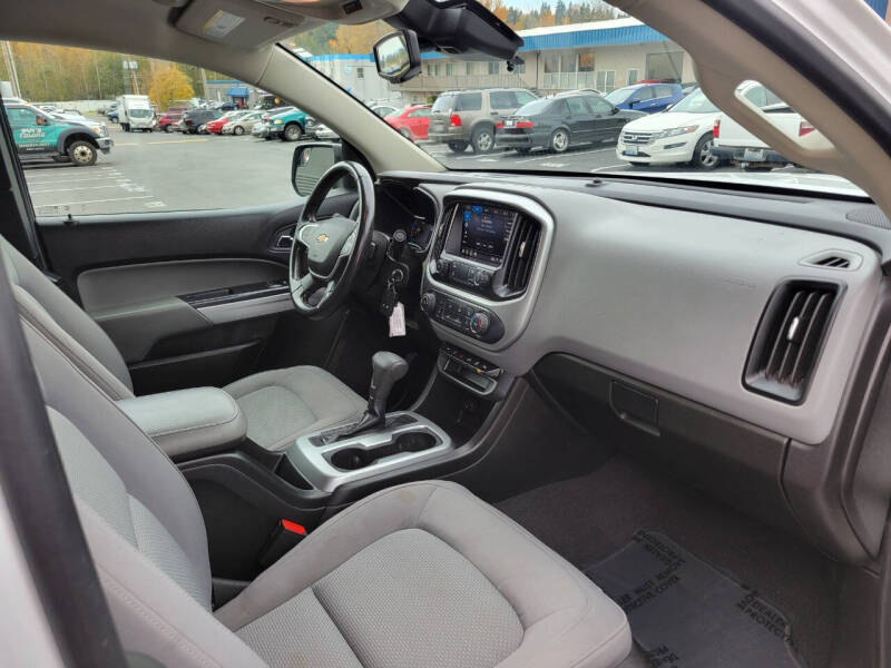 2020 Chevrolet Colorado LT photo 15