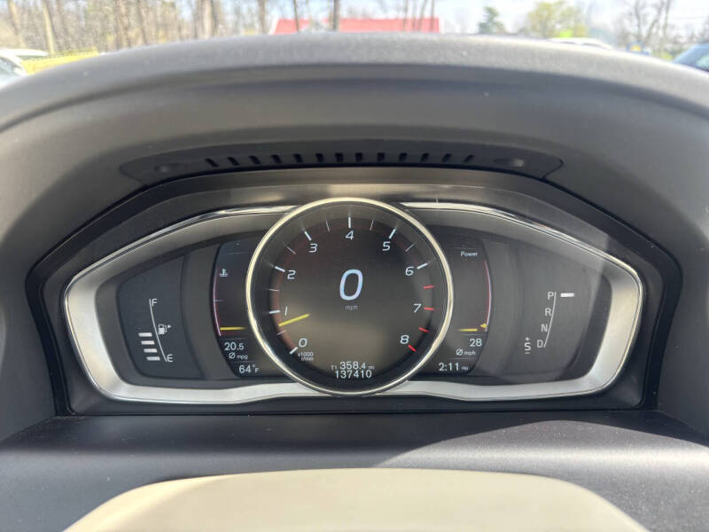 2015 Volvo XC60 T6