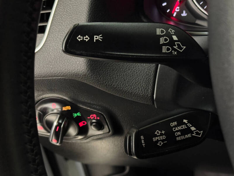 2017 Audi Q5 2.0T quattro Premium Plus