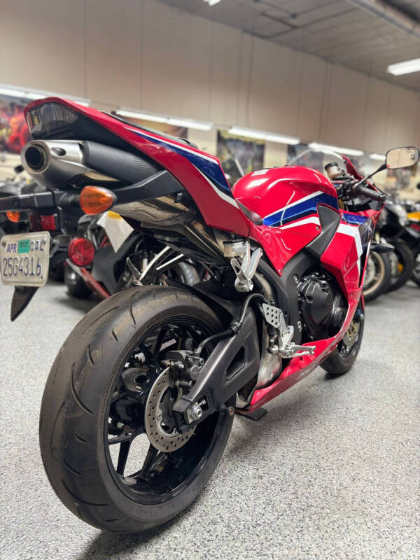 2021 Honda CBR600RR