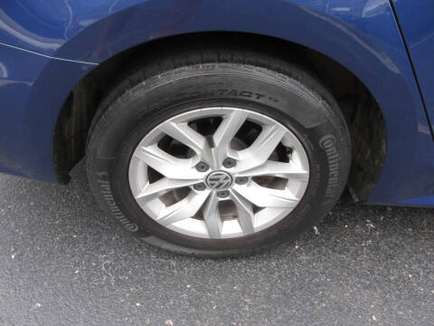 2016 Volkswagen Passat 1.8T S