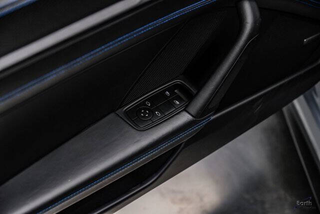2023 Porsche 911