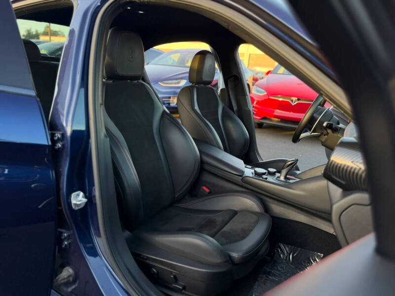2017 Alfa Romeo Giulia Quadrifoglio