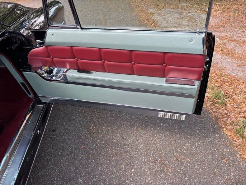 1956 Lincoln Continental