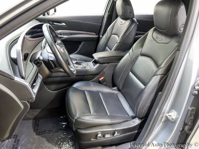 2024 Cadillac XT4 Premium Luxury