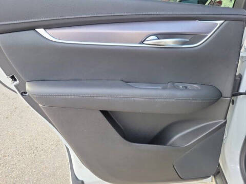 2022 Cadillac XT5 Luxury