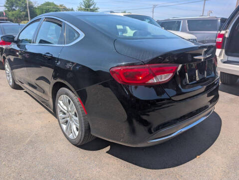 2015 Chrysler 200 Limited