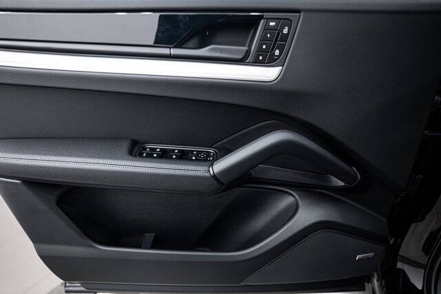 2025 Porsche Cayenne