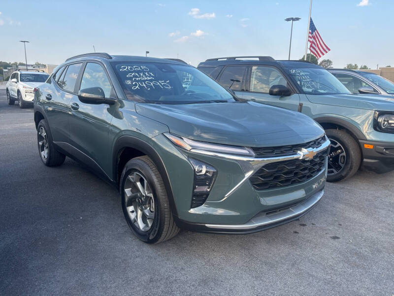 2025 Chevrolet Trax LT's photo