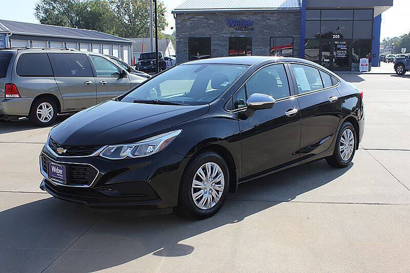 2017 Chevrolet Cruze LS Auto