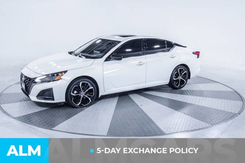 2023 Nissan Altima 2.5 SR