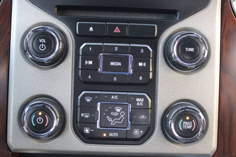 2016 Ford F-350 Super Duty Lariat