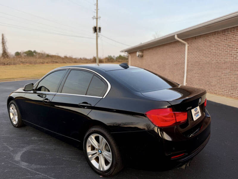 2017 BMW 3 Series 330i xDrive