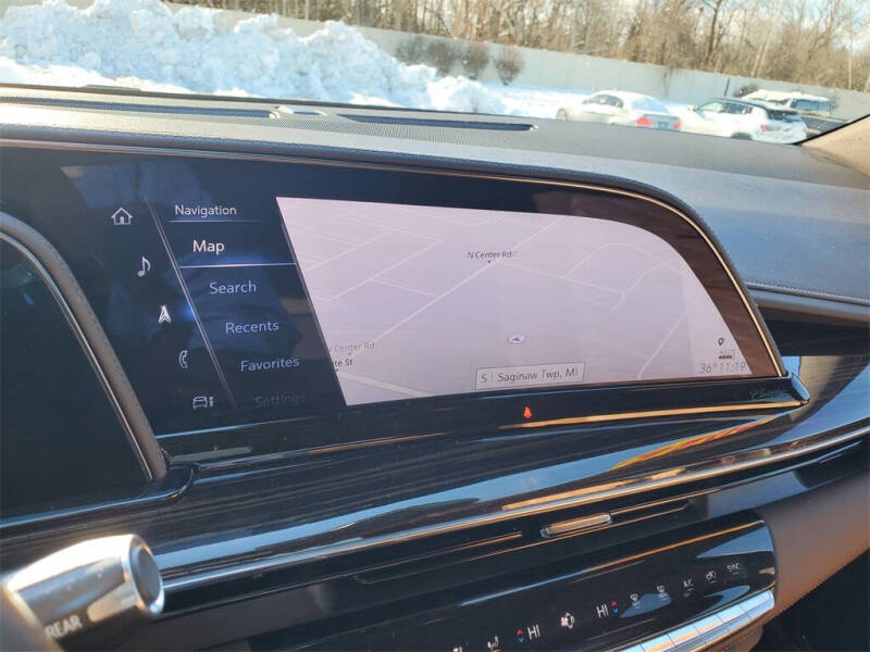 2022 Cadillac Escalade Sport