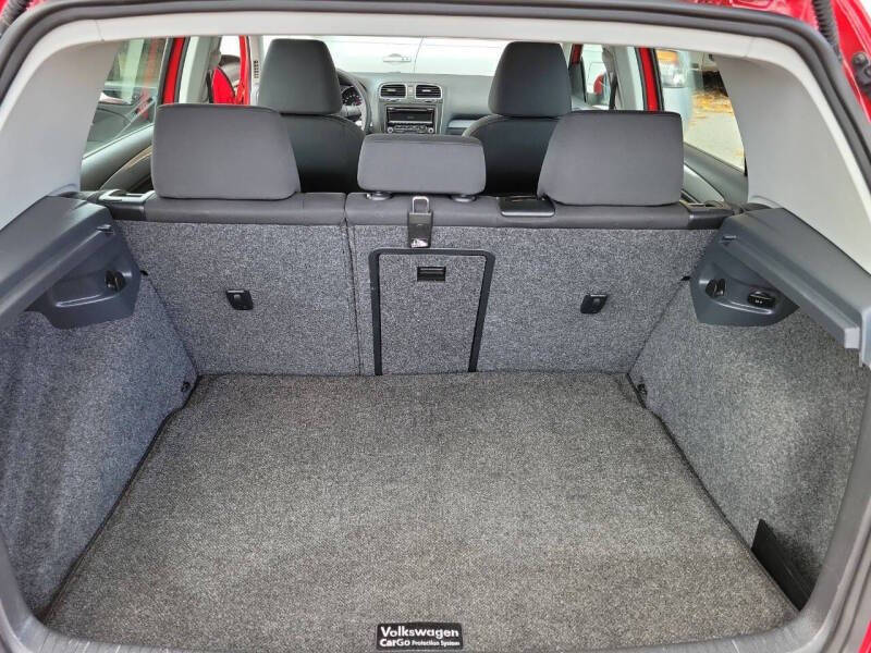 2013 Volkswagen Golf 2.5L PZEV