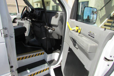 2011 Ford E-Series E-350 SD