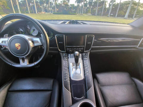 2016 Porsche Panamera S E-Hybrid