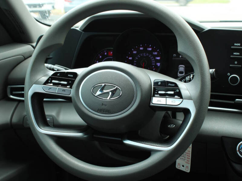 2022 Hyundai Elantra