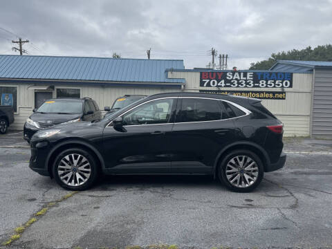 2020 Ford Escape Titanium